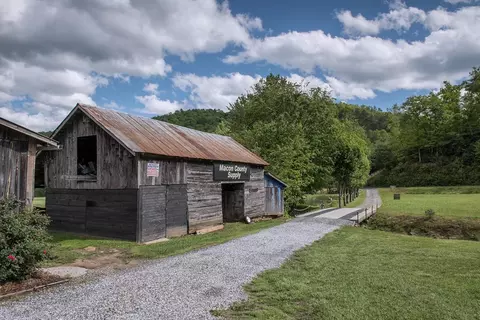 67 Smith Rd, Franklin, NC 28734 photo 32