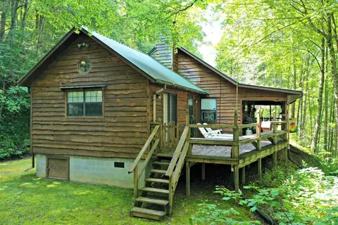 49 Shady Ln, Sylva, NC 28779 photo 2