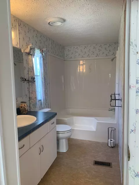 290 Chickamauga Cir, Sylva, NC 28779 photo 8