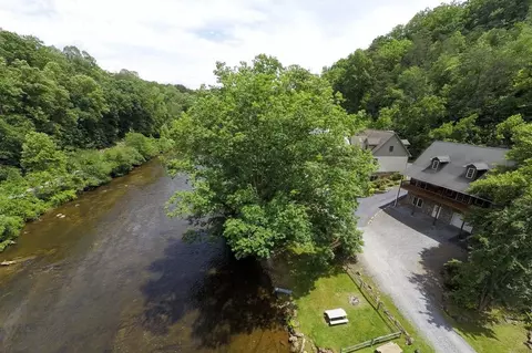 800 Dillard Rd, Sylva, NC 28779 photo 3