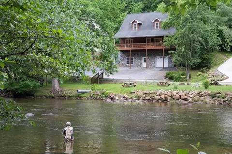 800 Dillard Rd, Sylva, NC 28779 photo 1