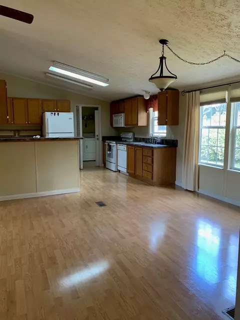 66 Pacific Rd, Sylva, NC 28779 photo 6