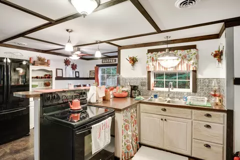 173 Old Grasshopper Rd, Sylva, NC 28779 photo 11