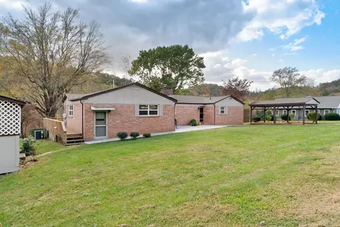 74 S Sunset Ln, Sylva, NC 28779 photo 1