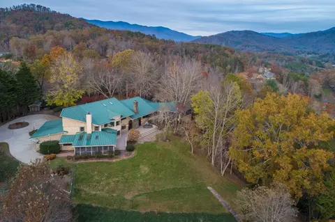 406 Buchanan Loop, Sylva, NC 28779 photo 5