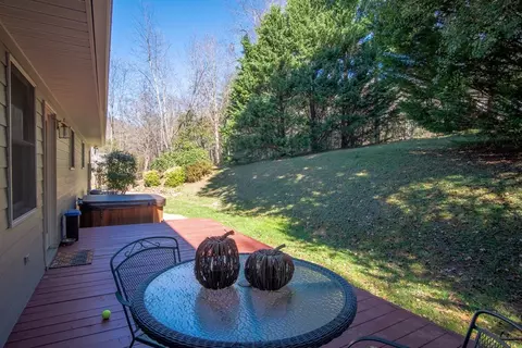 180 Nannys Ln, Sylva, NC 28779 photo 41