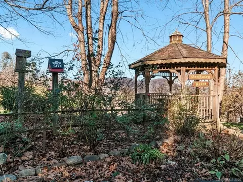334 Summerset Dr, Clyde, NC 28721 photo 34