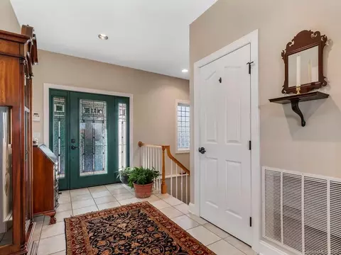 334 Summerset Dr, Clyde, NC 28721 photo 3