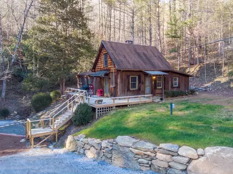 92 Zee Rd, Franklin, NC 28734 photo 2