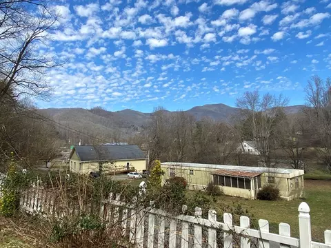170 Dillardtown Rd, Sylva, NC 28779 photo 5