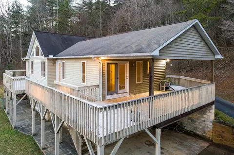 349 Connor Rd, Sylva, NC 28779 photo 3