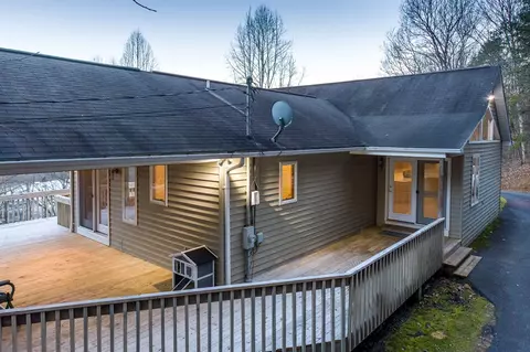 349 Connor Rd, Sylva, NC 28779 photo 4