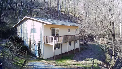 360 Slim Dillard Rd, Sylva, NC 28779 photo 1