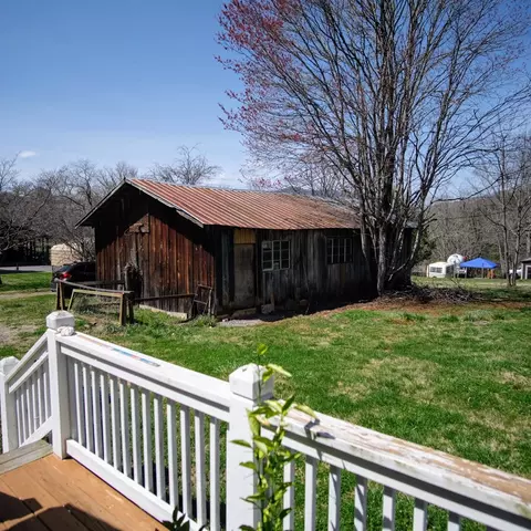 39 Buchanan Loop, Sylva, NC 28779 photo 22