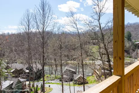 49 Copper Canopy Dr, Cullowhee, NC 28723 photo 5
