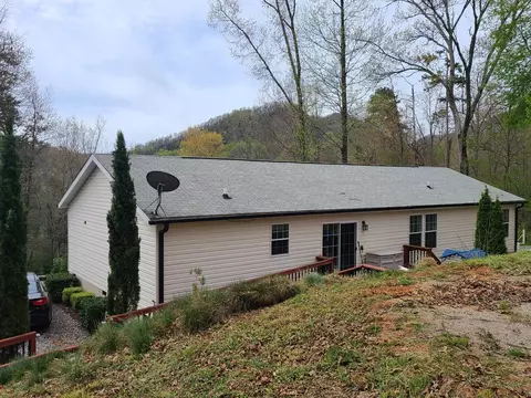 240 Dills Hills Rd, Dillsboro, NC 28725 photo 8
