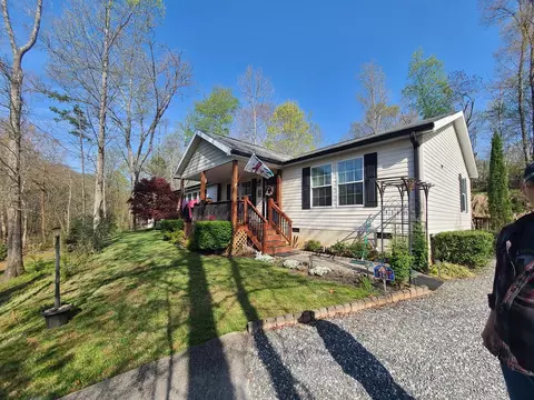 240 Dills Hills Rd, Dillsboro, NC 28725 photo 16