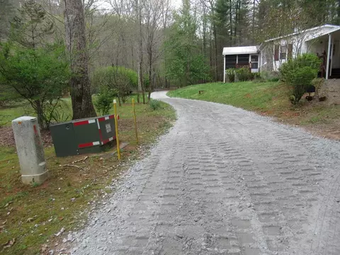 559 Benjamin Dr, Franklin, NC 28734 photo 29