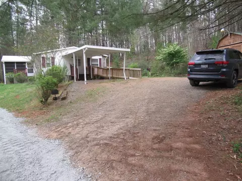 559 Benjamin Dr, Franklin, NC 28734 photo 30