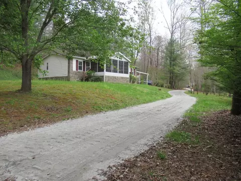 559 Benjamin Dr, Franklin, NC 28734 photo 43