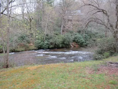 559 Benjamin Dr, Franklin, NC 28734 photo 20