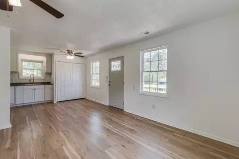 98 Spring St, Franklin, NC 28734 photo 11