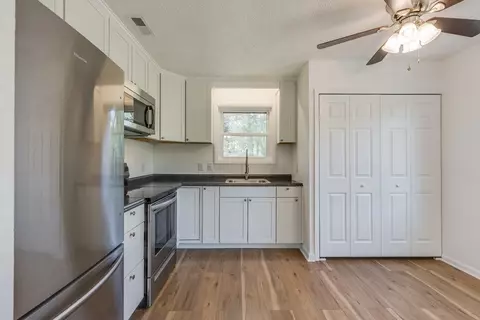 98 Spring St, Franklin, NC 28734 photo 17