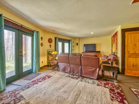 110 Dolan Ln, Clyde, NC 28721 photo 25