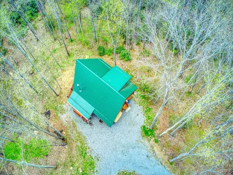 110 Dolan Ln, Clyde, NC 28721 photo 30