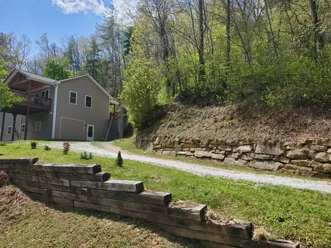 290 Gem Creek Rd, Cullowhee, NC 28723 photo 3