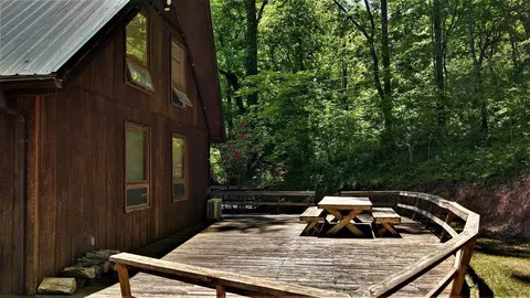 145 Travis, Cullowhee, NC 28723 photo 8