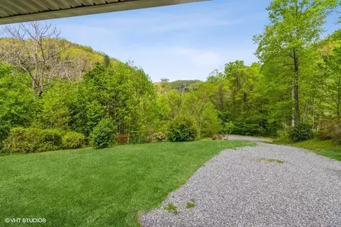 2156 Pumpkintown Rd, Sylva, NC 28779 photo 16