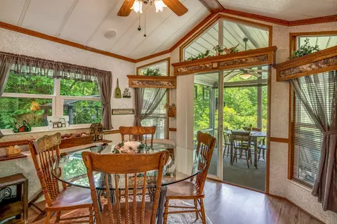 64 Perry Rd, Franklin, NC 28734 photo 9