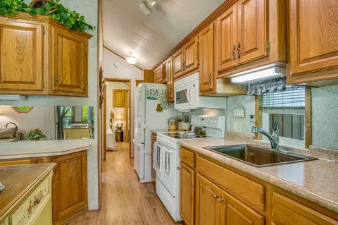 64 Perry Rd, Franklin, NC 28734 photo 14