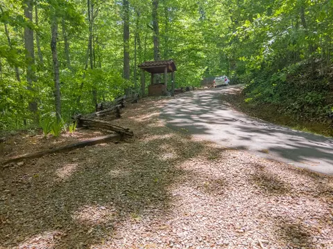 64 Perry Rd, Franklin, NC 28734 photo 47