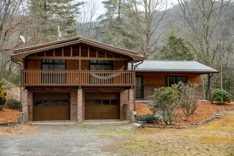 641 E Fork Rd, Sylva, NC 28779 photo 2
