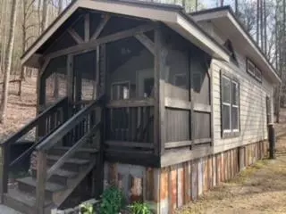 192 Elderberry Dr, Franklin, NC 28734