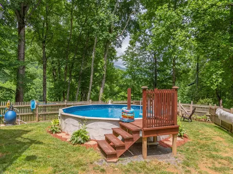 260 Chalet Hl, Sylva, NC 28779 photo 4