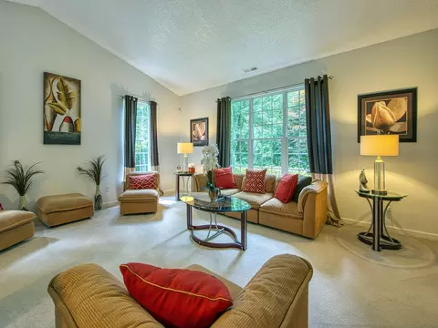 437 Wake Robin Dr, Cullowhee, NC 28723 photo 9