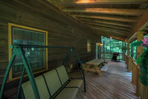 98 Candlelight Dr, Sylva, NC 28779 photo 6