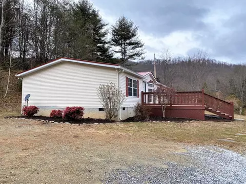 36 Triangle Rd, Tuckasegee, NC 28783 photo 47