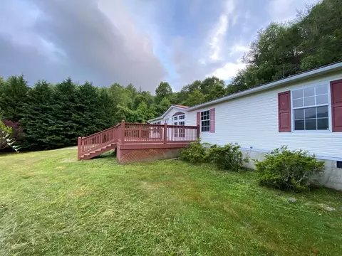 36 Triangle Rd, Tuckasegee, NC 28783 photo 16