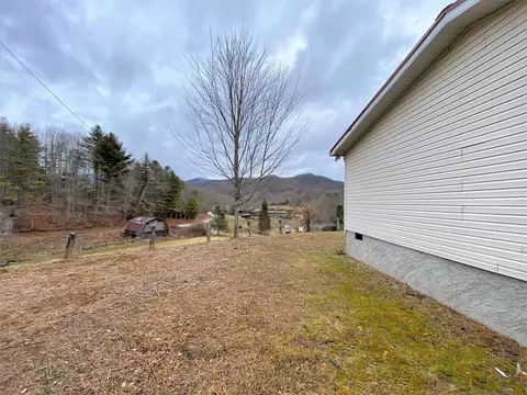 36 Triangle Rd, Tuckasegee, NC 28783 photo 52