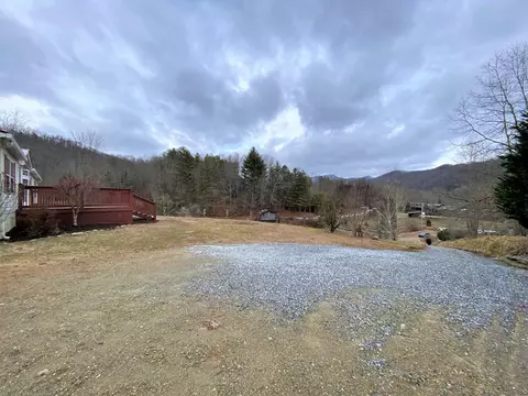 36 Triangle Rd, Tuckasegee, NC 28783 photo 49