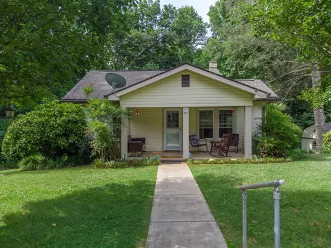 331 Mitchell Rd, Sylva, NC 28779 photo 2