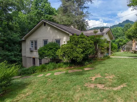 331 Mitchell Rd, Sylva, NC 28779 photo 8