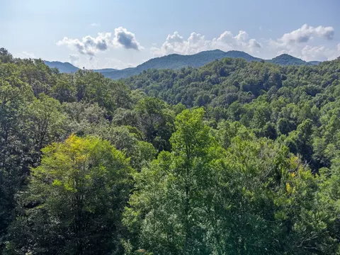 424 Bettys Creek Rd, Sylva, NC 28779 photo 22