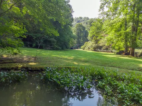 424 Bettys Creek Rd, Sylva, NC 28779 photo 12