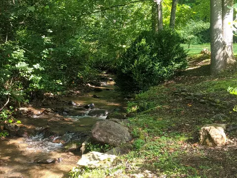 424 Bettys Creek Rd, Sylva, NC 28779 photo 4