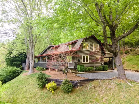 303 Leafstone Cir, Sylva, NC 28779 photo 9